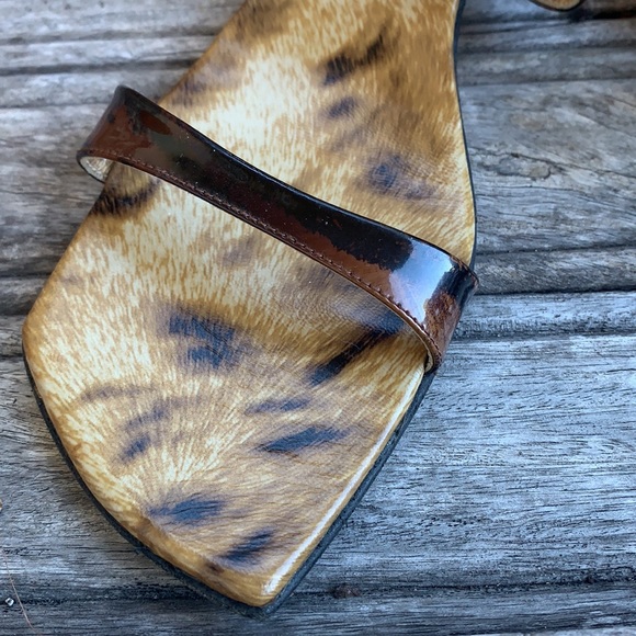 Stuart Weitzman Sandals - Picture 11 of 17